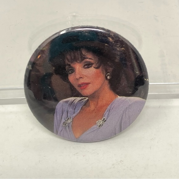 Dynasty • Button Pin - Picture 1 of 2